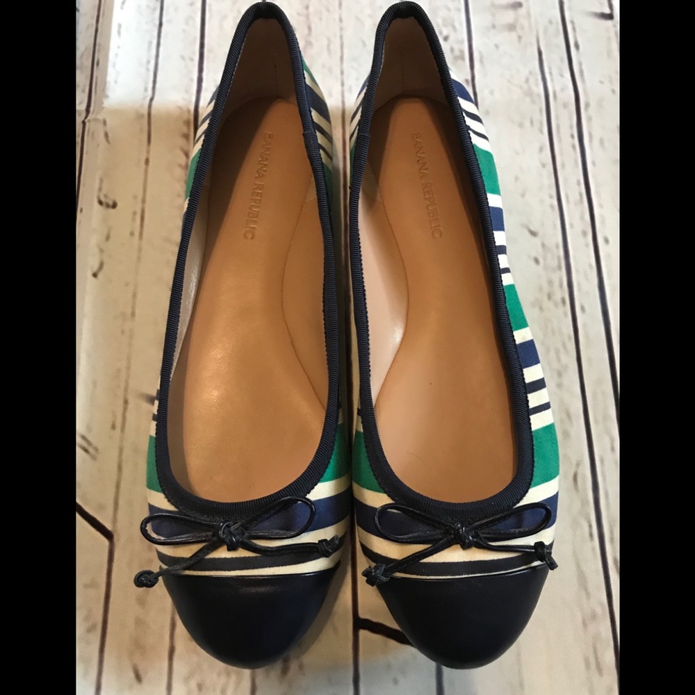 Banana Republic Bow Flats